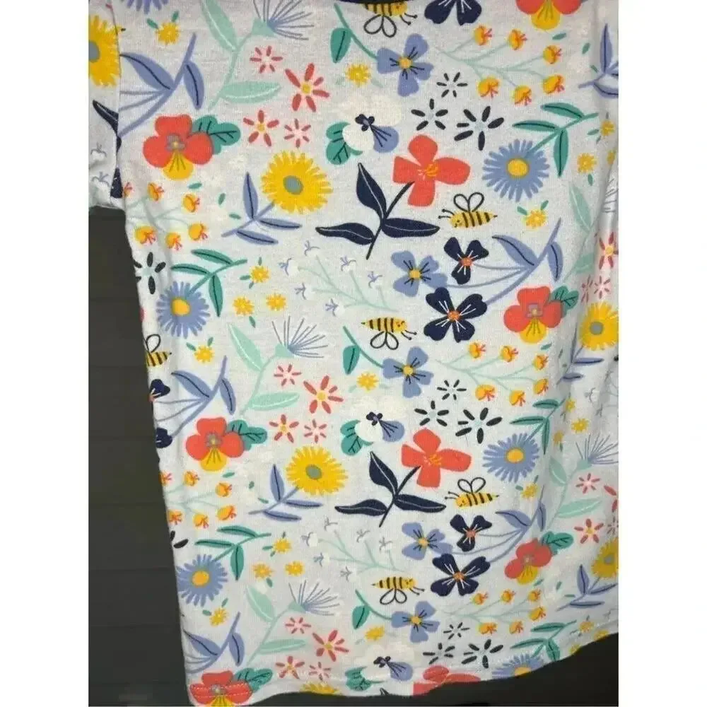 Cat & Jack girl’s floral pajama set Size 6